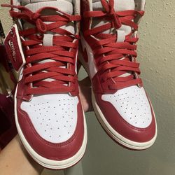 Air Jordan 1 OG High Newstalgia Chenille Varsity Red Size10.5 mans“women Size 12” Authentic