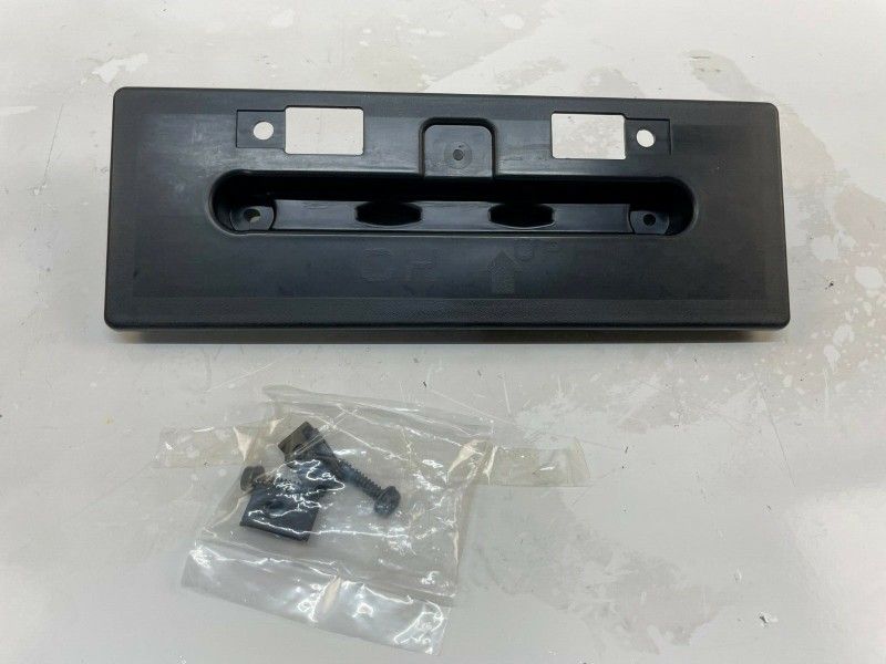 OEM 2017-2020 INFINITI Q60 FRONT LICENSE BUMPER PLATE BRACKET 96210-5CH0A