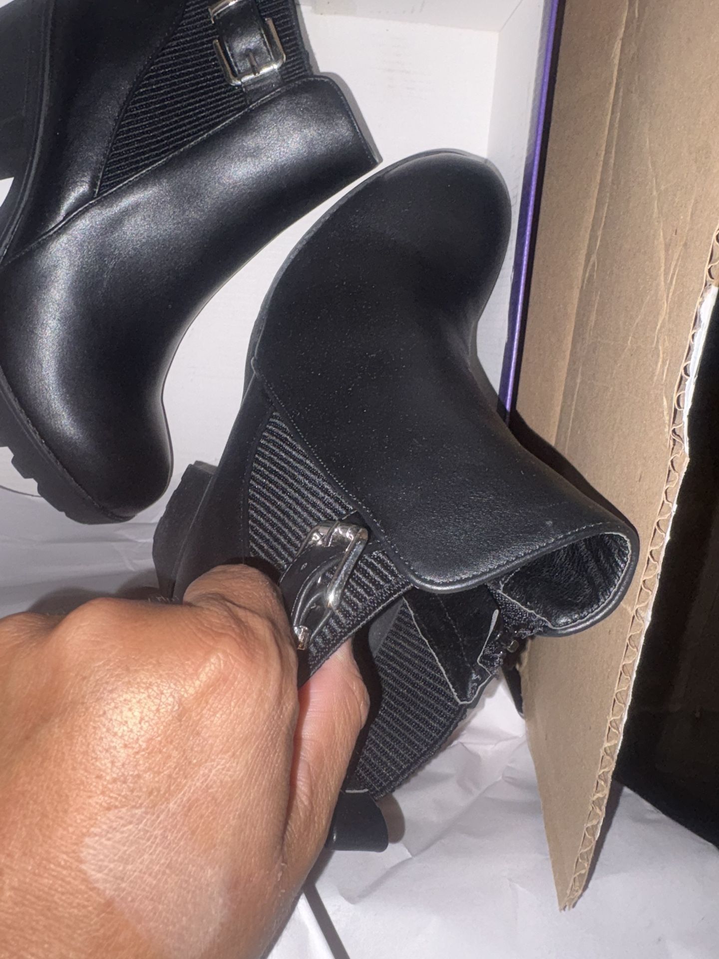 Women’s Booties 8.5 New In Box Fits 9 Boots Black