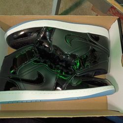 Air Jordan 1 Mid