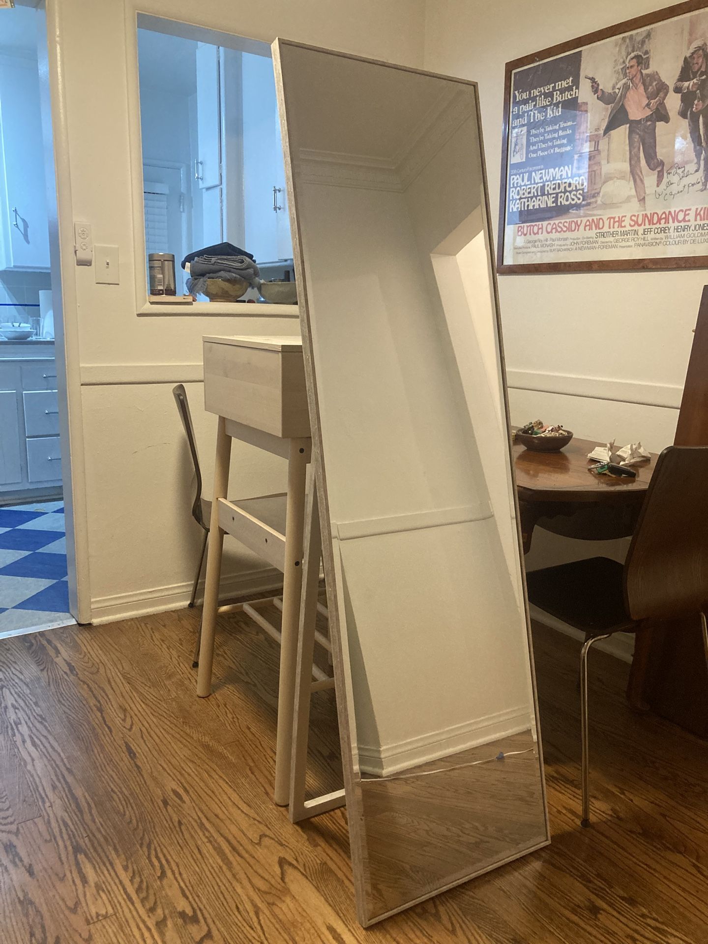 Standing Easel Mirror