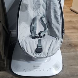 4moms Mamaroo Swing 