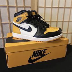 SIZE 13 Jordan 1 Retro OG High Yellow Toe Christmas gift