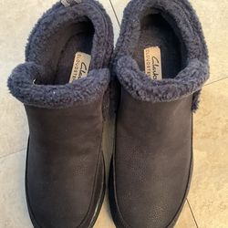 Clark’s Cloud Steppers/ Navy 7 1/2 Med.