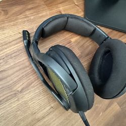 DROP + Sennheiser PC38X Gaming Headset 