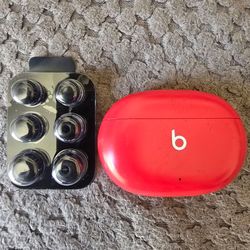 Beats Studio Buds