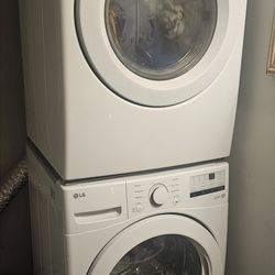 LG 3400 Series - Washer and Dryer Set