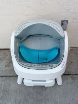 PetPivot Automatic Self-Cleaning Cat Litter Box $50