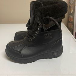Kids Ugg Boots Size 10