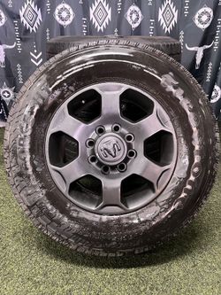 Ram Sport 2500 8 Lug 18 Inch OEM Wheels