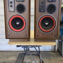 Cerwin Vega AT-10 Vintage Speakers (Pair)
