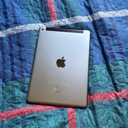 IPAD 8TH GENERATION(NEED GONE ASAP)