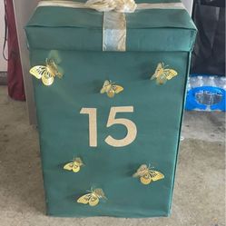 Quinceañera Surprise Gift Box