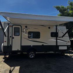 2019 Rv  Clipper Bonita