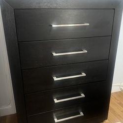 Black 5 Drawer Chest 