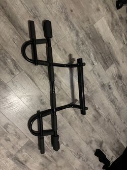 Pull up bar