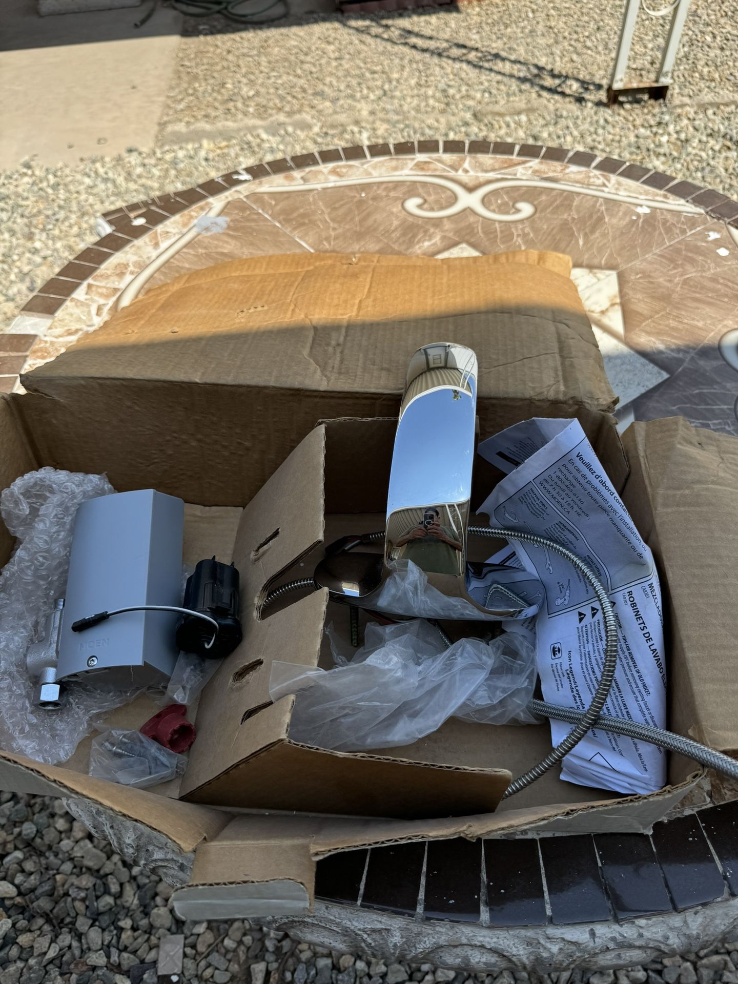 Hermisa Llave Moen Para Baño Tiene Sensor Con Movimiento Muy Barata $90 La Tengo En El Centro Está Nueva Está Hermosa  Y Baratísima Me Queda 1 Aparte 