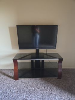 Tv stand INCLUDING tv