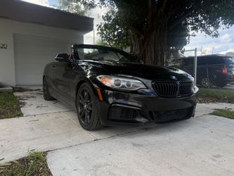 BMW M235i Convertible 2016