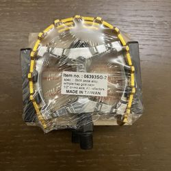 Wellgo Brand Yellow/ Gold Bear Trap Pedals Size 1/2 Inch 