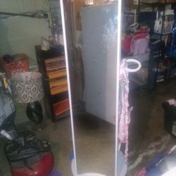 Mirror/Earrings ECT Holder