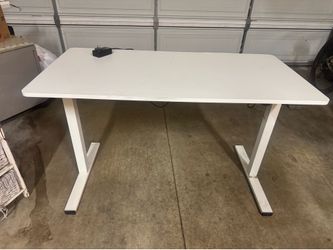 White adjustable desk - great condition