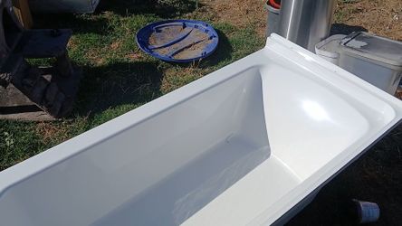 Kona 54 in. bath tub