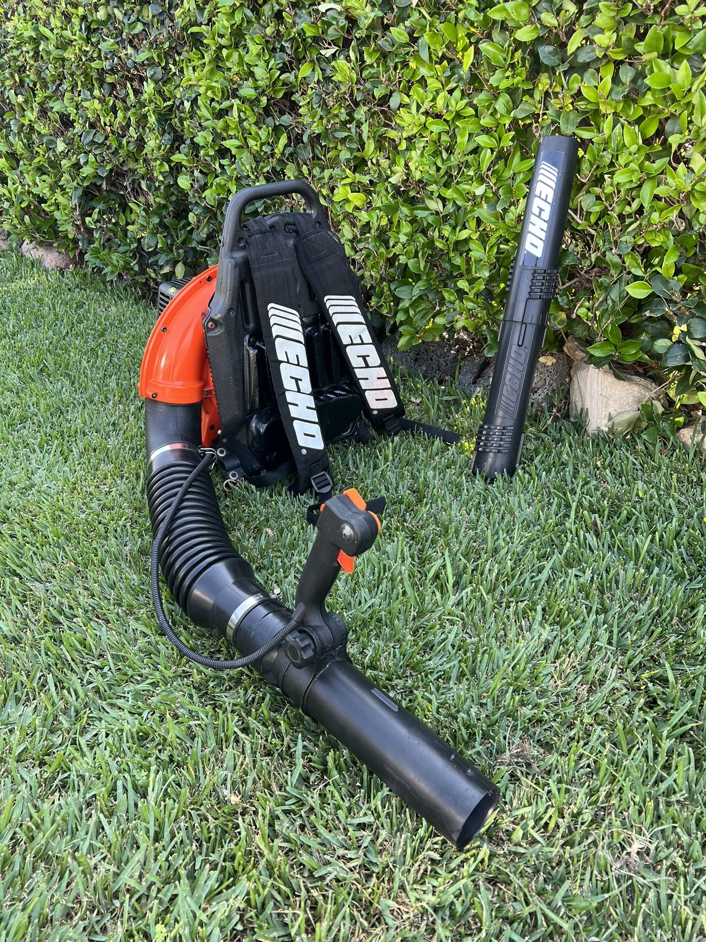 ECHO~LEAF BLOWER 755ST