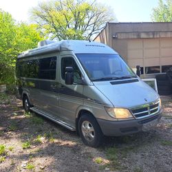 2006 Dodge Sprinter Airstream RV