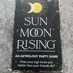 Sun Moon Rising an Astrology Party Game: Brand New !