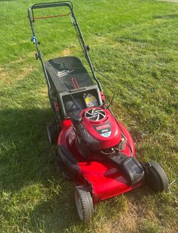 Craftsman Self Propelled Lawn Mower with Bag