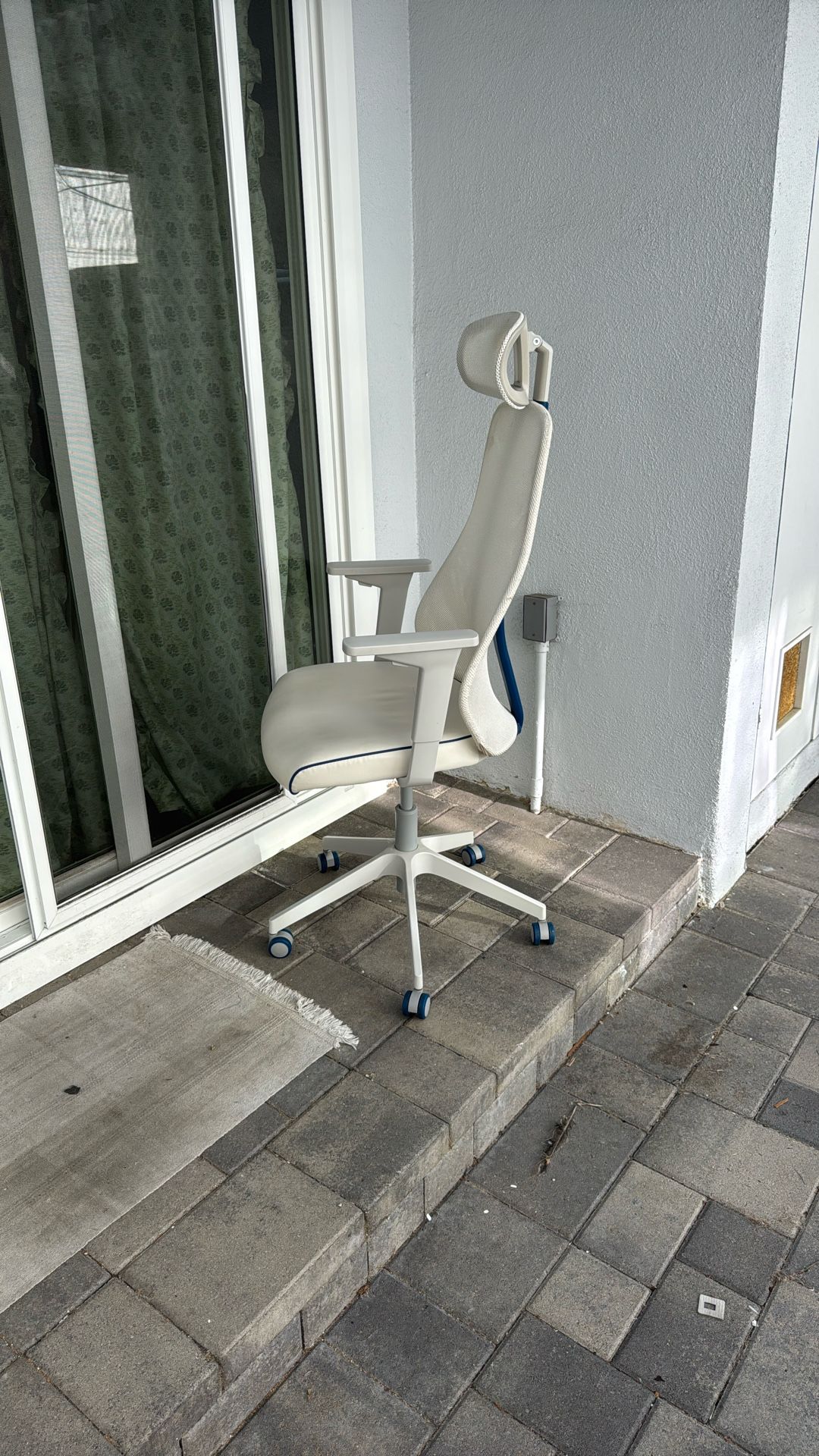 IKEA Gaming Desk Chair blue/white