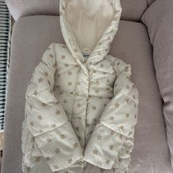 Old Navy Water-Resistant Quilted  Puffer Jacket for Girls Size 8 (M)