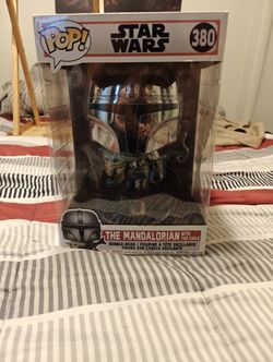 Funko Pop. The Mandalorian With The Child #380