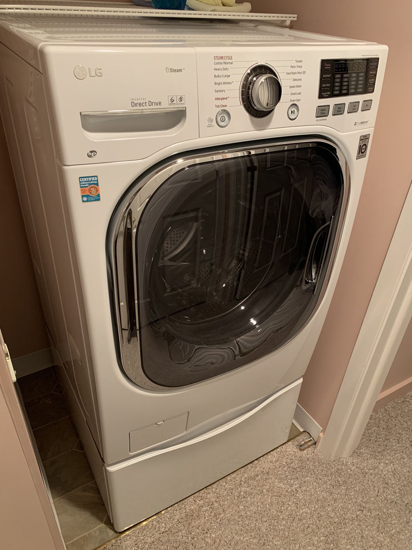 LG All In One washer and dryer Modèle : WM3997HWA