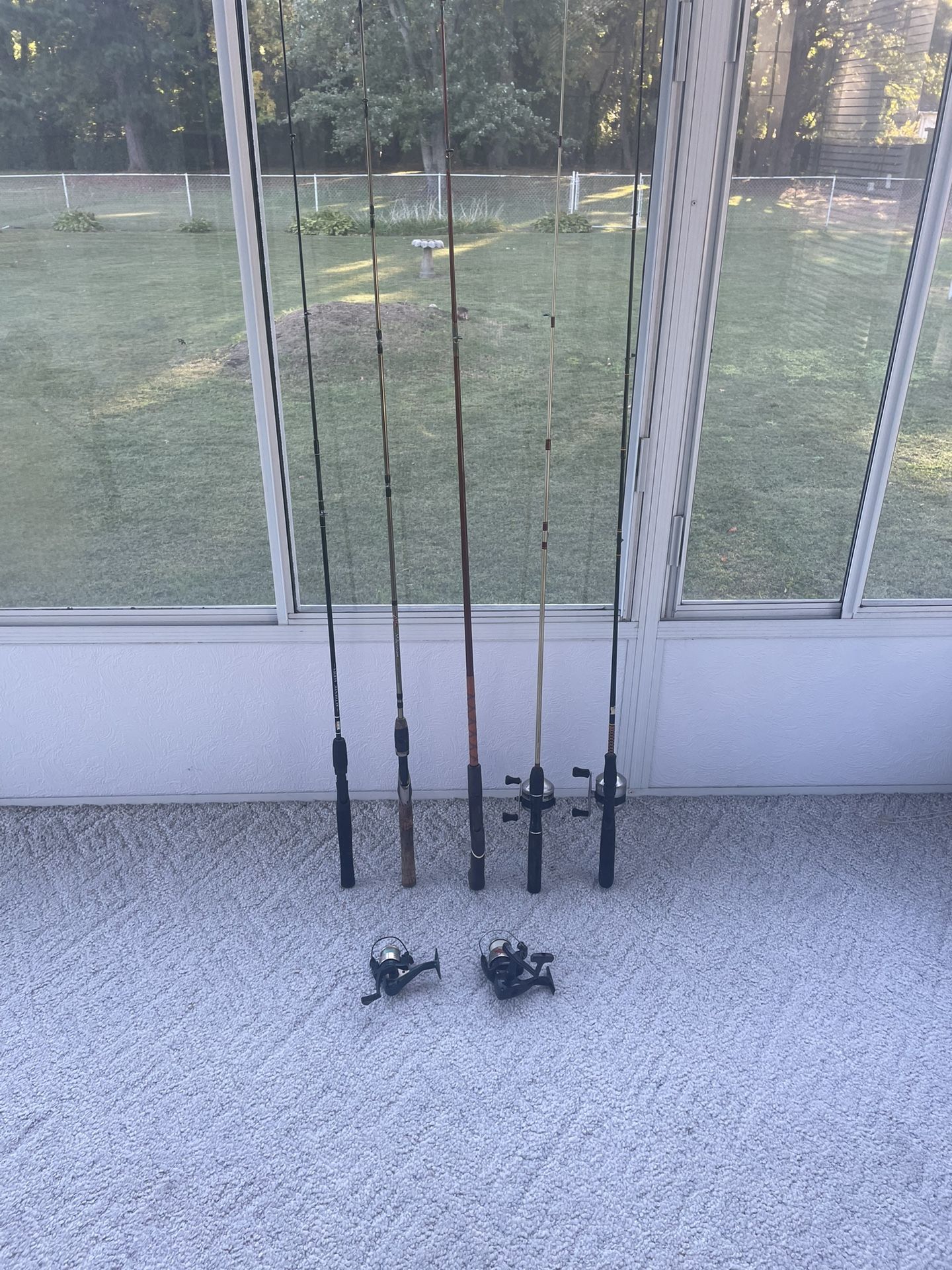 THESE WILL BE REMOVED FROM OFFERUP On 10/27. 3 Bait Casting Rods, and 2 Rods with Reels, and 2 Reels! Descriptions Below. Everything For $50!!
