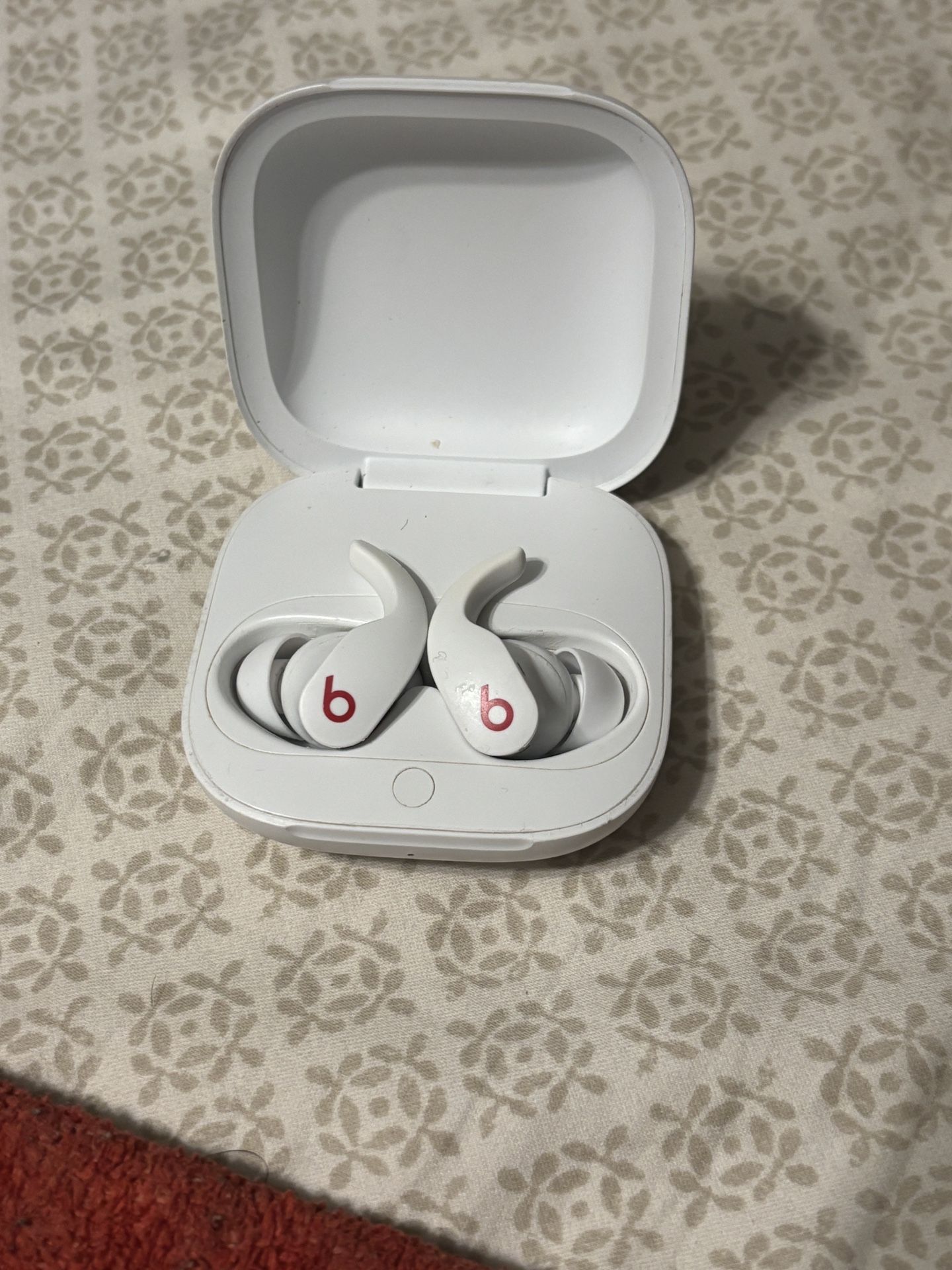 BEATS FIT PRO NEED GONE