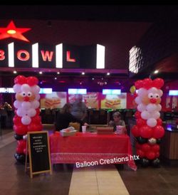 Christmas /Holiday balloon decorations