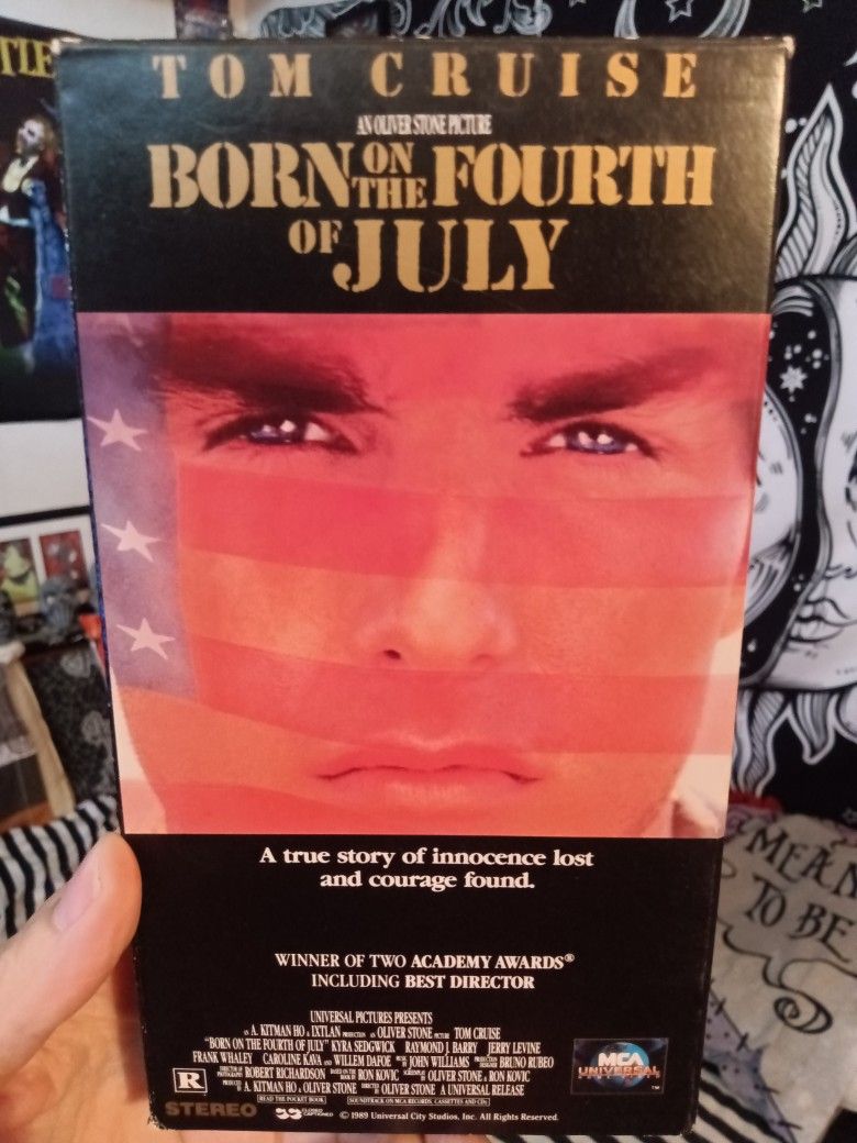 Born On The Fourth Of July VHS