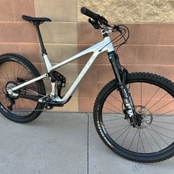 2025 Haro Daley LTD 2