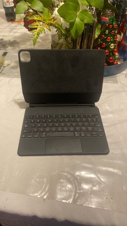 Apple Keyboard