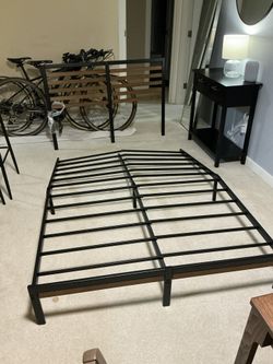 Zinus Kai Bamboo and Metal Platform Bed Frame with Headboard