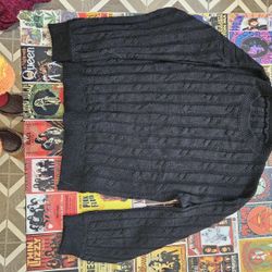 Black knitted sweater 