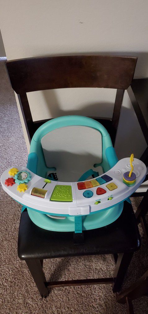 Baby Seat/Booster