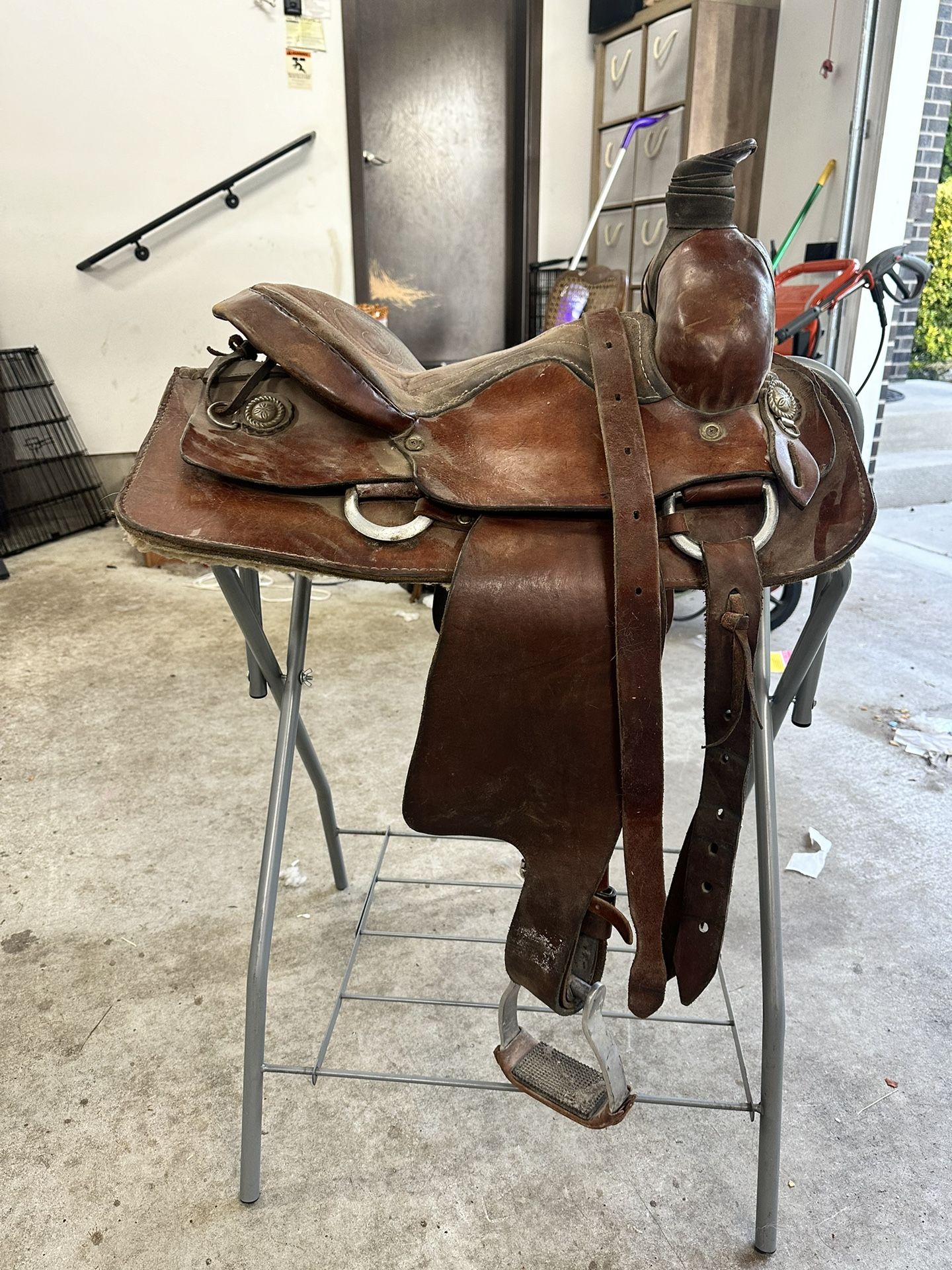15” Western Saddle FQHB