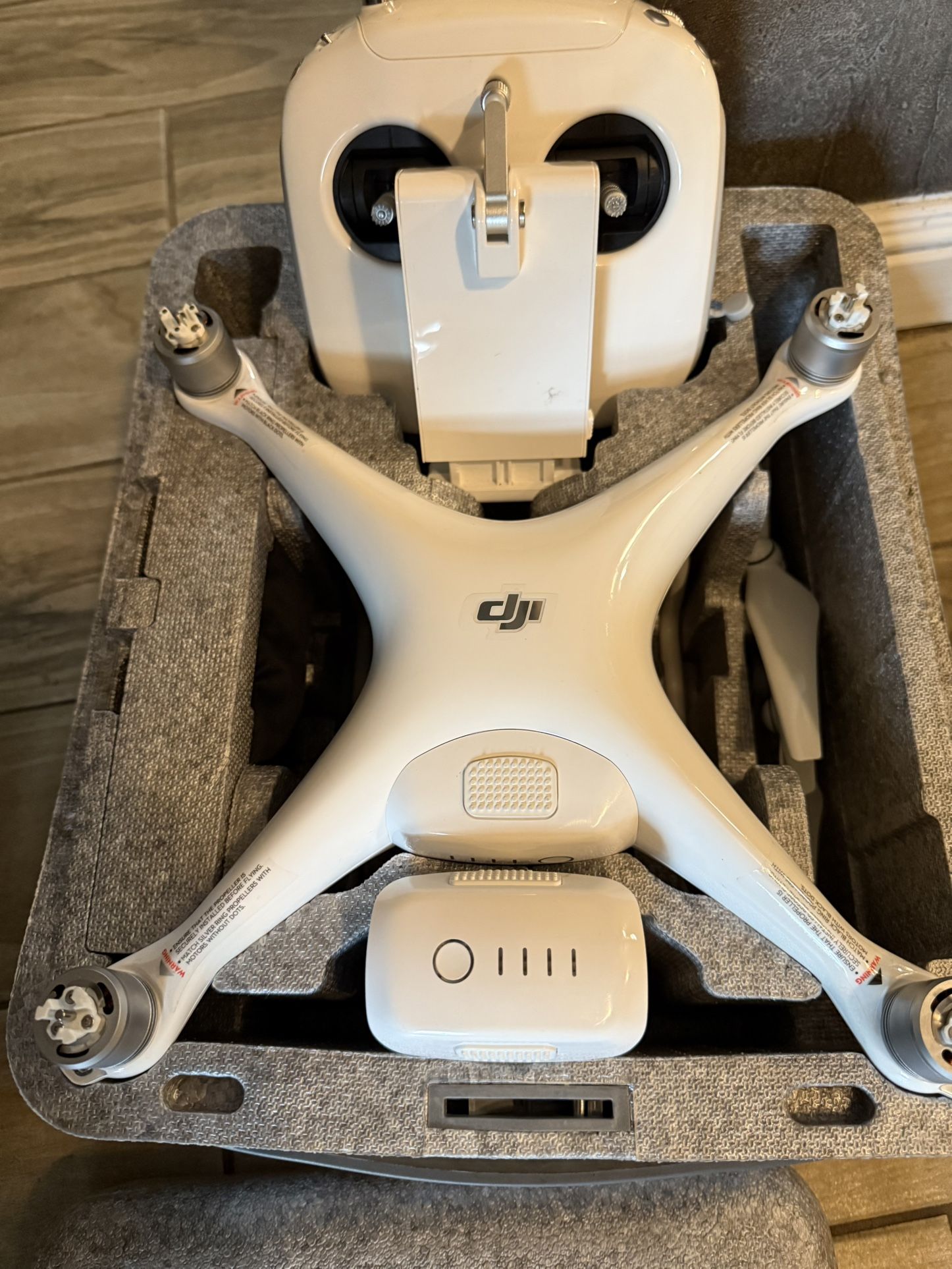 DJI Phantom 4 Drone