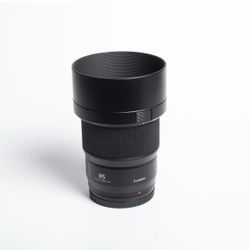 LUMIX 85mm F1.8 lens