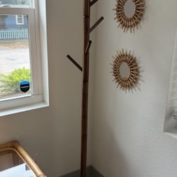 Wood Tree Coat Rack 