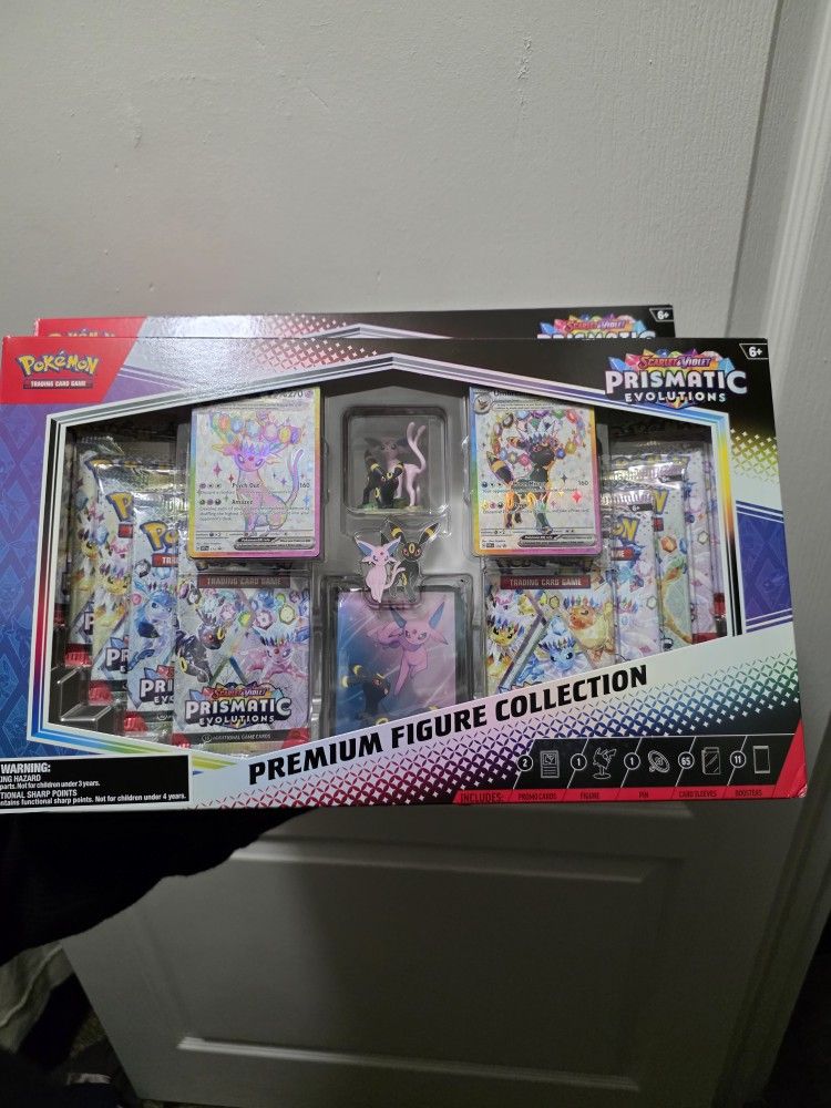 Prismatic Evolution Figure Collection Box