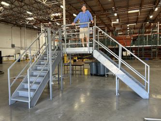 Warehouse Inspection platform platform stands about 5 feet tall